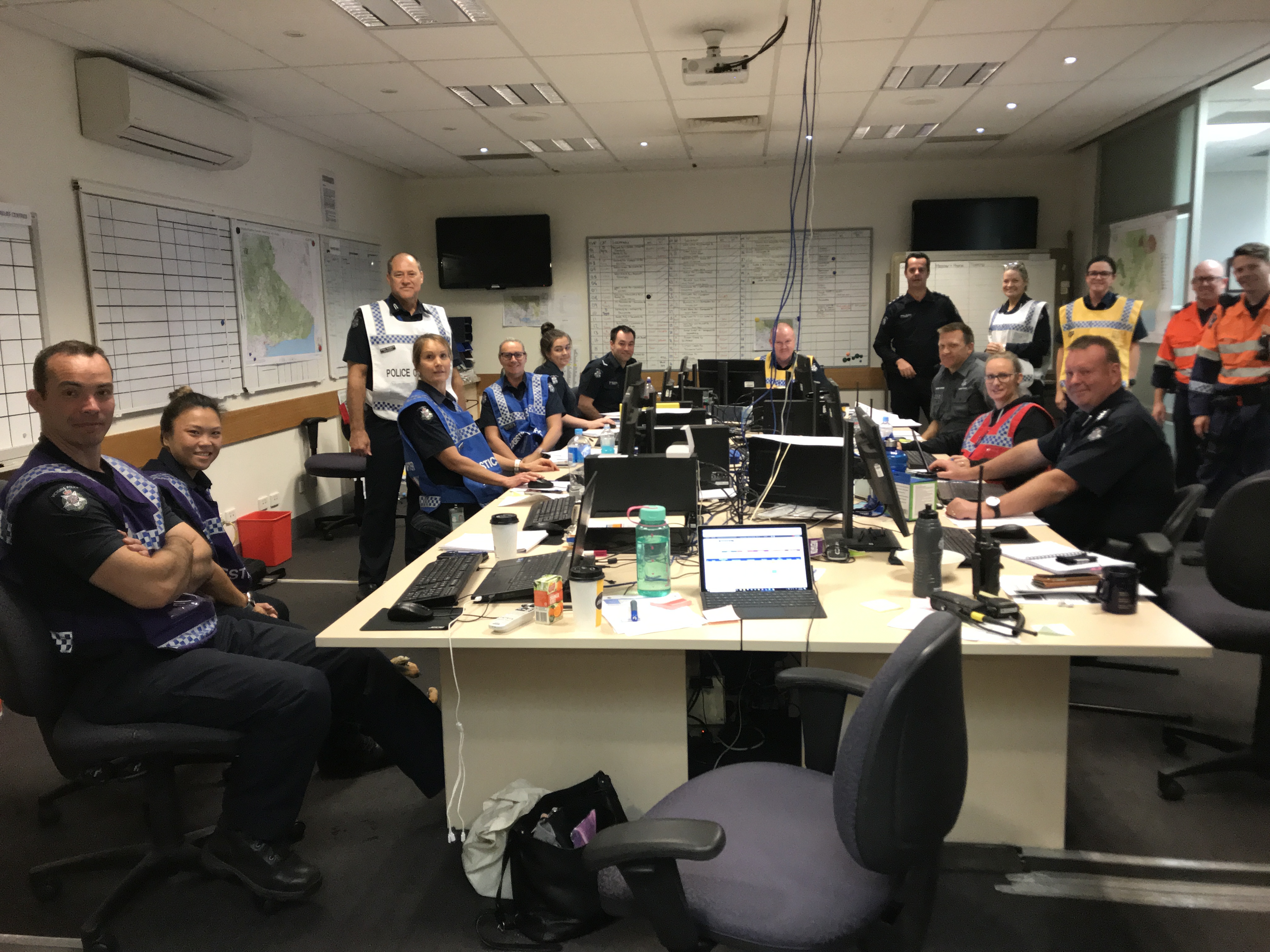 Victorian bushfires 2019-2020 - Emergency services officers team meeting